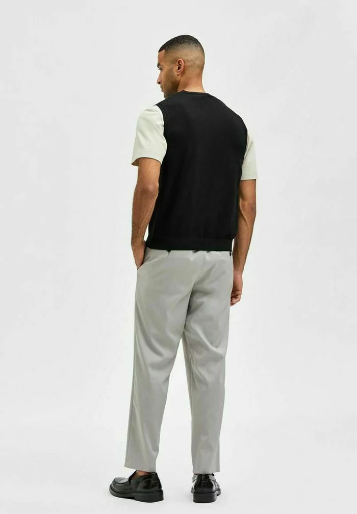 Selected Homme Débardeur - Black 2 Selected Homme Débardeur - Black – Image 2