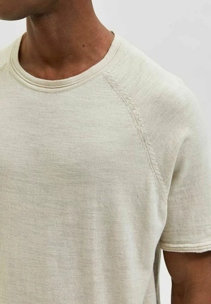 Selected Homme T-shirt Basique - Egret 5 Selected Homme T-shirt Basique - Egret – Image 5
