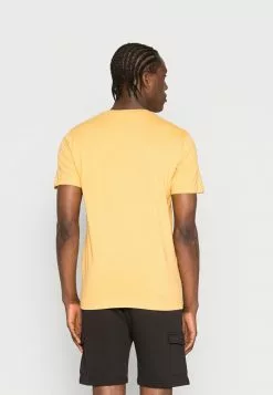 Selected Homme WILDER NECK TEE CAMP - T-shirt Basique - Ochre -Selected Homme Soldes Boutique 0638421a7f5c4ad1baa725ff9c23e9bc