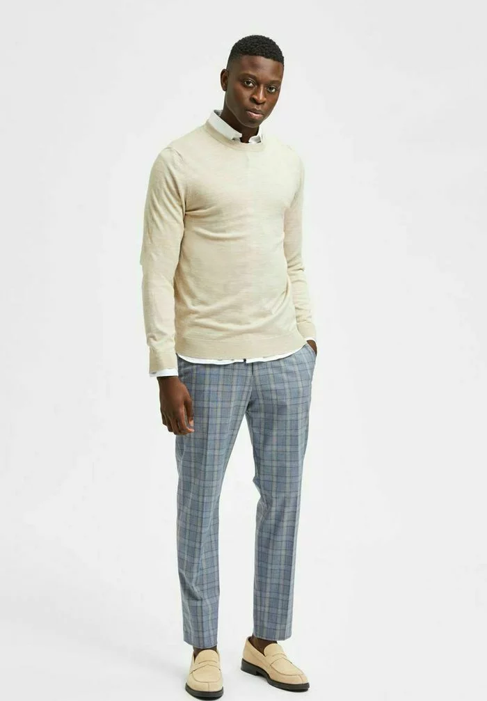 Selected Homme SLHTOWN - Pullover - Simply Taupe 2 Selected Homme SLHTOWN - Pullover - Simply Taupe – Image 2