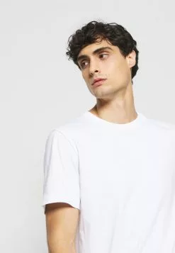 Selected Homme SLHNORMAN SS O-NECK S NOOS - T-shirt Basique - Bright White 10 Selected Homme SLHNORMAN SS O-NECK S NOOS - T-shirt Basique - Bright White -Selected Homme Soldes Boutique 0ab65a614c5d49c186455da95b1b3fc0