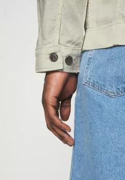 Selected Homme SLHMOLTON JACKET - Veste Légère - Egret 13 Selected Homme SLHMOLTON JACKET - Veste Légère - Egret -Selected Homme Soldes Boutique 0c271297502c4f6690e6730aaedc43c4