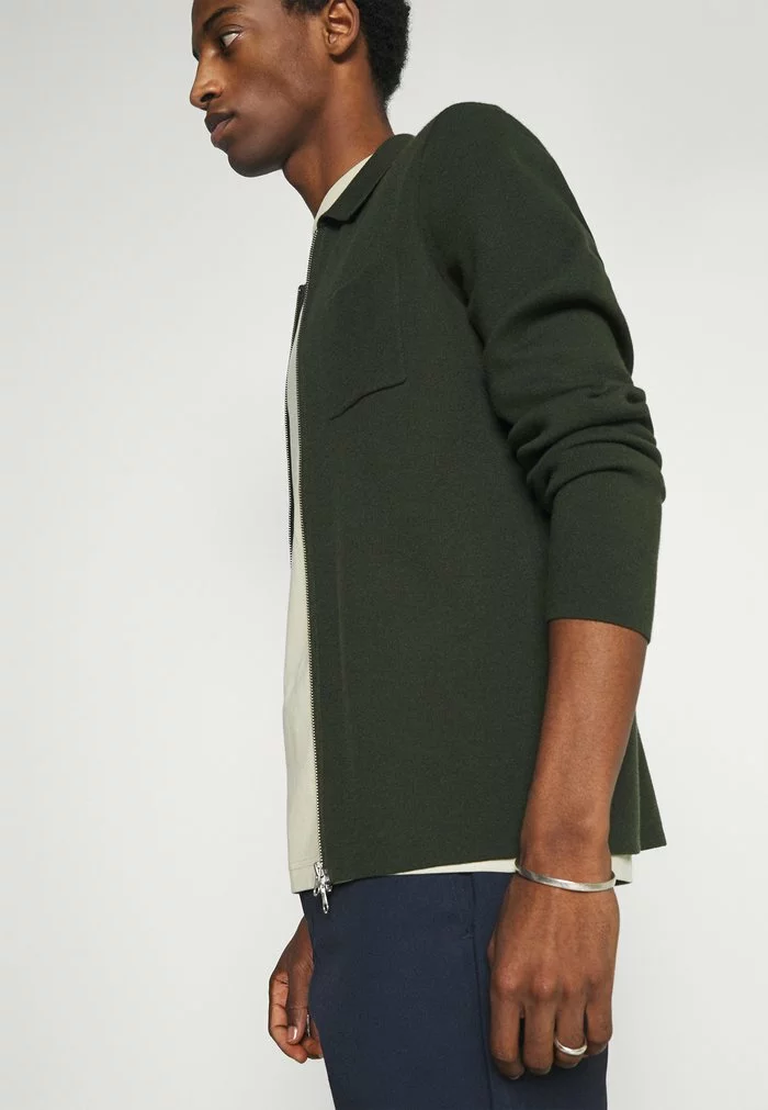 Selected Homme SLHNORMAN O NECK TEE - T-shirt Basique - Alfalfa 4 Selected Homme SLHNORMAN O NECK TEE - T-shirt Basique - Alfalfa – Image 4