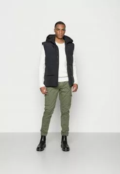 Selected Homme SLHRABI CABLE CREW NECK - Pullover - Jet Stream 6 Selected Homme SLHRABI CABLE CREW NECK - Pullover - Jet Stream -Selected Homme Soldes Boutique 1e4950206e0d45719893529f076debb6