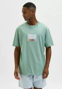 Selected Homme SLHRELAXDENTON - T-shirt Imprimé - Granite Green