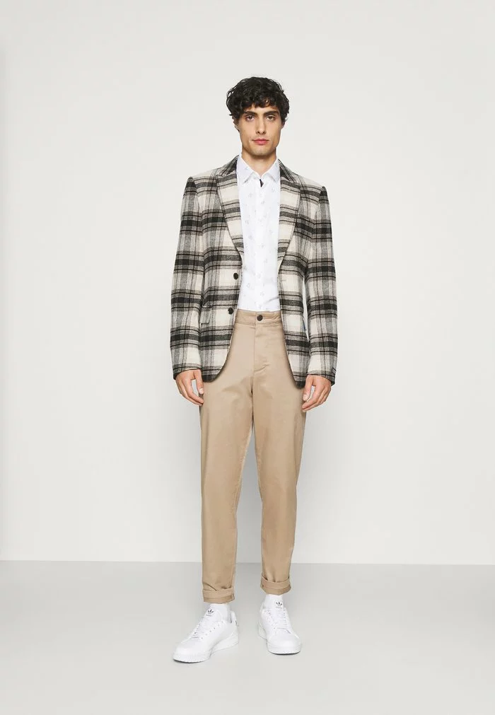 Selected Homme SLHSLIM TAPEREPTON FLEX PANTS - Chino - Chinchilla 2 Selected Homme SLHSLIM TAPEREPTON FLEX PANTS - Chino - Chinchilla – Image 2