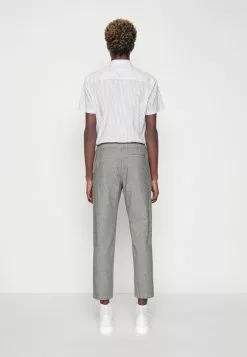 Selected Homme SLIMTAPERED NEWTON - Pantalon Classique - Black/oatmeal -Selected Homme Soldes Boutique 2be7143f05754e8185f86afe649b1dc4