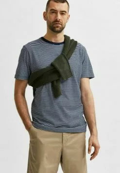 Selected Homme T-shirt Imprimé - Navy Blazer 9 Selected Homme T-shirt Imprimé - Navy Blazer -Selected Homme Soldes Boutique 33e634df23174c6d910d178e3c536c8f