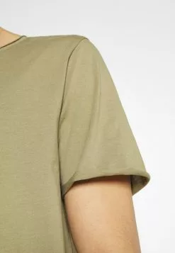 Selected Homme SLHWYATT O NECK TEE - T-shirt Basique - Aloe -Selected Homme Soldes Boutique 34fdff24f06e4091858e1edd19caff29