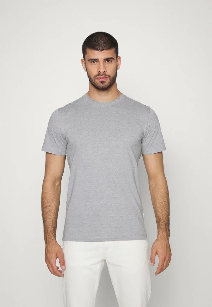 Selected Homme SLHNORMAN MINI STRIPE TEE - T-shirt Basique - Winter Moss/bright White 1 Selected Homme SLHNORMAN MINI STRIPE TEE - T-shirt Basique - Winter Moss/bright White