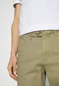 Selected Homme SLHMILES FLEX - Short - Aloe 10 Selected Homme SLHMILES FLEX - Short - Aloe -Selected Homme Soldes Boutique 3998ddc655ca45c195b3c8114e5a47b2