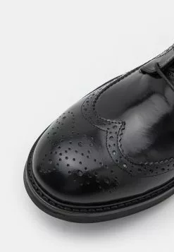 Selected Homme SLHALBERT BROGUE SHOE - Derbies - Black -Selected Homme Soldes Boutique 3a133a4796fd43569fa20fd1fc4a8a6c