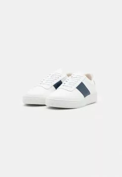Selected Homme SLHOSCAR CLEAN - Baskets Basses - Dark Navy 11 Selected Homme SLHOSCAR CLEAN - Baskets Basses - Dark Navy -Selected Homme Soldes Boutique 3d157b060f284f25a476bb01a3f2e3e9