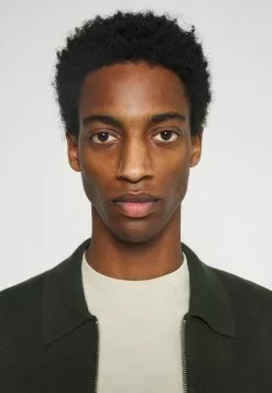 Selected Homme SLHNORMAN O NECK TEE - T-shirt Basique - Alfalfa 14 Selected Homme SLHNORMAN O NECK TEE - T-shirt Basique - Alfalfa -Selected Homme Soldes Boutique 41102dbe213d49d9a7747315b5cb82f8