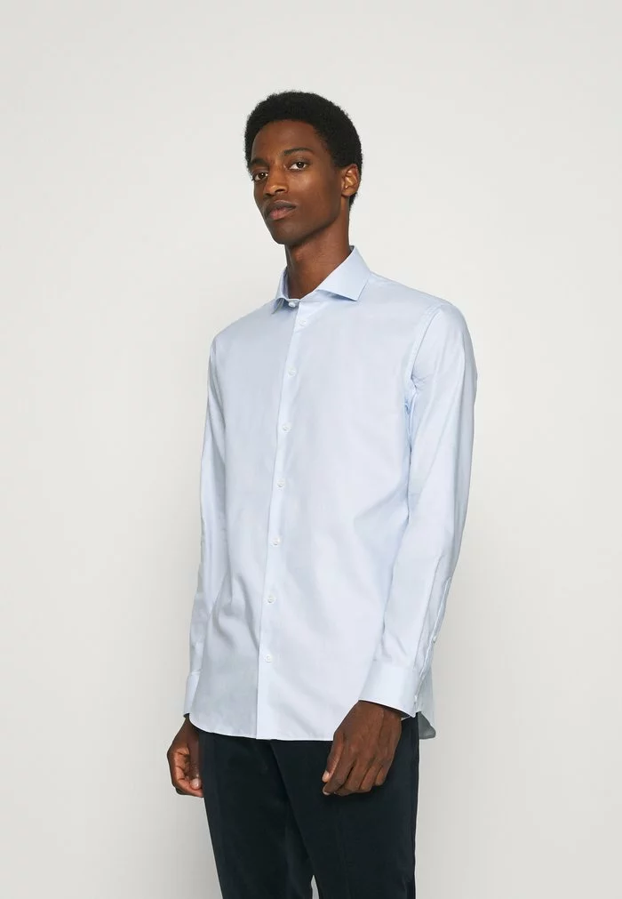 Selected Homme SLHREGETHAN SHIRT CUT AWAY - Chemise Classique - Light Blue 1 Selected Homme SLHREGETHAN SHIRT CUT AWAY - Chemise Classique - Light Blue
