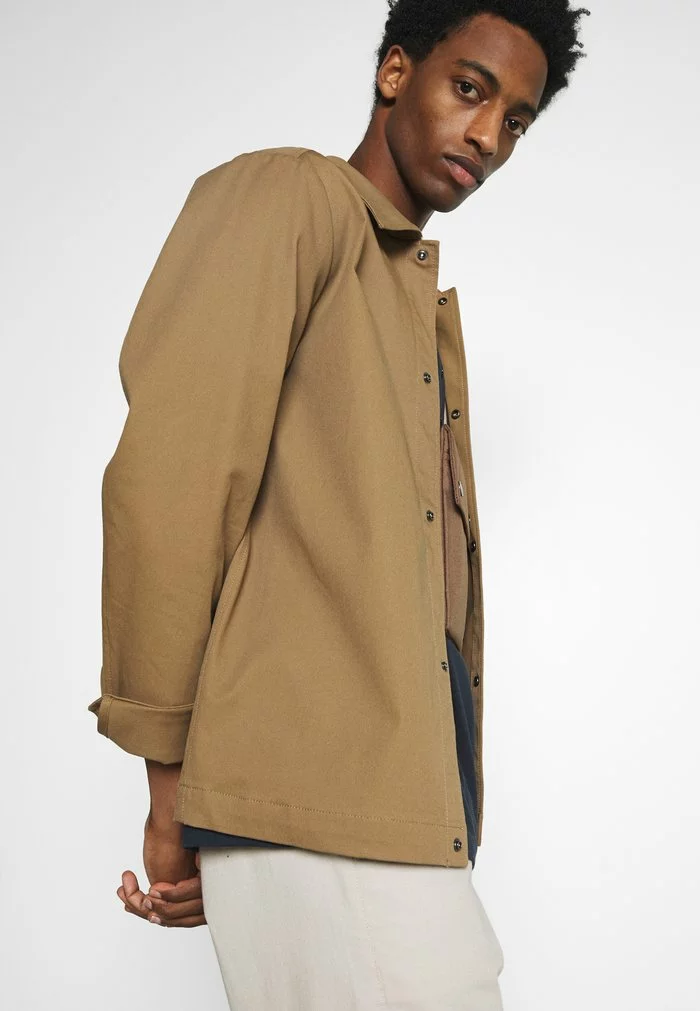 Selected Homme SLHRELAXVISTA - T-shirt Imprimé - Sky Captain 5 Selected Homme SLHRELAXVISTA - T-shirt Imprimé - Sky Captain – Image 5