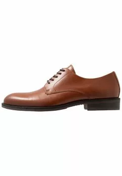 Selected Homme SLHLOUIS DERBY SHOE - Derbies & Richelieus - Cognac