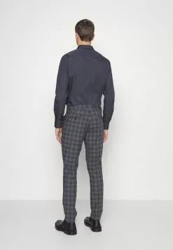 Selected Homme SLHMYLOLOGAN CHECK SUIT - Costume - Dark Grey/blue 12 Selected Homme SLHMYLOLOGAN CHECK SUIT - Costume - Dark Grey/blue -Selected Homme Soldes Boutique 54f3c2029e4a436cbfe710837ed611b7