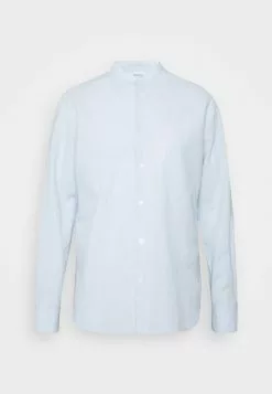 Selected Homme SLHREGNEW CHINA - Chemise - Skyway 13 Selected Homme SLHREGNEW CHINA - Chemise - Skyway -Selected Homme Soldes Boutique 553715e1eca44209bdef9faa41aa9fde