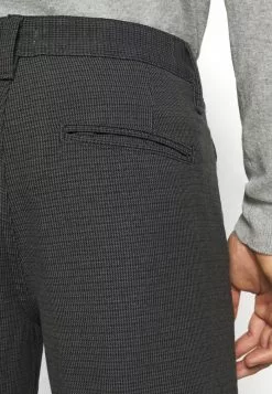 Selected Homme SLHSLIM STORM FLEX SMART PANTS - Pantalon Classique - Dark Grey -Selected Homme Soldes Boutique 59c3ad9dc21f421cb5981c75e49140be
