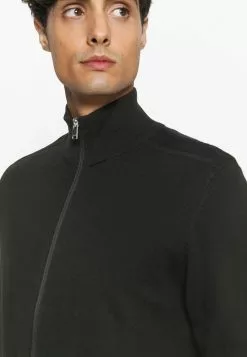 Selected Homme SLHBERG FULL ZIP CARDIGAN - Gilet - Black 11 Selected Homme SLHBERG FULL ZIP CARDIGAN - Gilet - Black -Selected Homme Soldes Boutique 5b1adb736aa54774865cacfda2d43d81