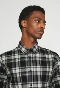 Selected Homme SLHSLIMTRENT SHIRT CHECK - Chemise - Black 9 Selected Homme SLHSLIMTRENT SHIRT CHECK - Chemise - Black -Selected Homme Soldes Boutique 5bfd55d5bb5c439f8710338190a24ee6