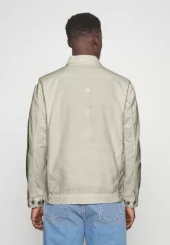 Selected Homme SLHMOLTON JACKET - Veste Légère - Egret 9 Selected Homme SLHMOLTON JACKET - Veste Légère - Egret -Selected Homme Soldes Boutique 5c41522fb57346338142434accd6e1ee