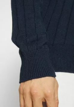 Selected Homme SLHMAIOS CREW NECK - Pullover - Dark Sapphire -Selected Homme Soldes Boutique 5c9de1d291154f519669425fe56fcbfc