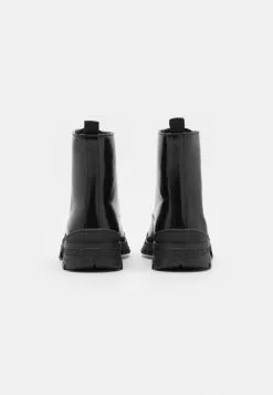 Selected Homme SLHBRODY BOOT - Bottines à Lacets - Black -Selected Homme Soldes Boutique 5d8cfa512ed3486db611a04d5f623ad0