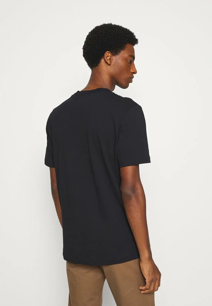 Selected Homme SLHRELAXCOLMAN O NECK - T-shirt Basique - Black 3 Selected Homme SLHRELAXCOLMAN O NECK - T-shirt Basique - Black – Image 3