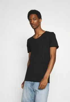 Selected Homme SLHNEWMERCE O NECK TEE 3PACK - T-shirt Basique - Black/dove Melange/cilantro Melan -Selected Homme Soldes Boutique 61e5da7ff6544b059edd98fa0d07bf44