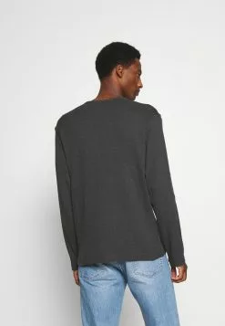 Selected Homme SLHKALE - Pullover - Black 7 Selected Homme SLHKALE - Pullover - Black -Selected Homme Soldes Boutique 626a69bbc821405da36d2b8a1f9aad39