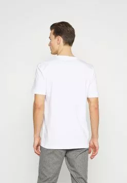 Selected Homme SLHRELAXFREDDIE POCKET ONECK - T-shirt Imprimé - Bright White 9 Selected Homme SLHRELAXFREDDIE POCKET ONECK - T-shirt Imprimé - Bright White -Selected Homme Soldes Boutique 68fc2e3e4715438089b17a2c157acdb5