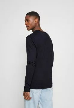 Selected Homme SLHROME LS CREW NECK G NOOS - Pullover - Dark Sapphire 10 Selected Homme SLHROME LS CREW NECK G NOOS - Pullover - Dark Sapphire -Selected Homme Soldes Boutique 697da60ff0ac4313b0a6f6f2729f630f