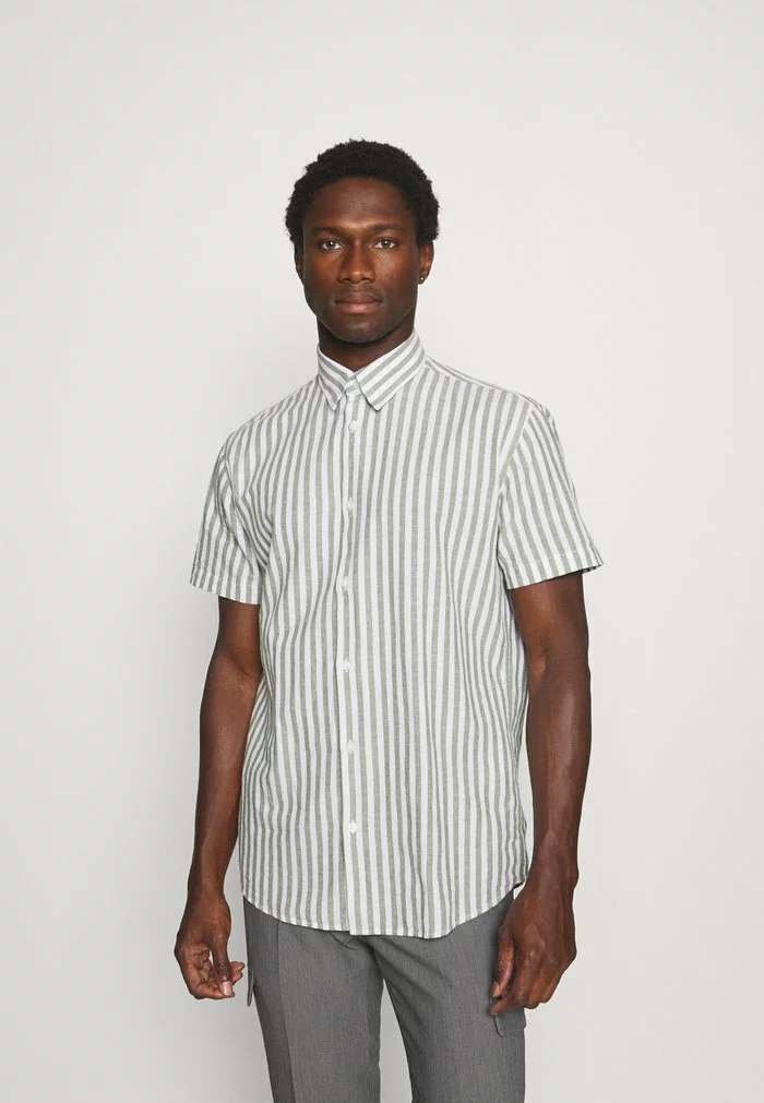 Selected Homme SLHREGNEW CLASSIC - Chemise - Smoke Green 1 Selected Homme SLHREGNEW CLASSIC - Chemise - Smoke Green