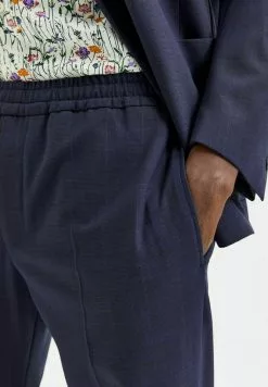 Selected Homme COMFORT FIT - Pantalon Classique - Dark Navy 8 Selected Homme COMFORT FIT - Pantalon Classique - Dark Navy -Selected Homme Soldes Boutique 722dc2a39bb745bbb820bd1290e6d753
