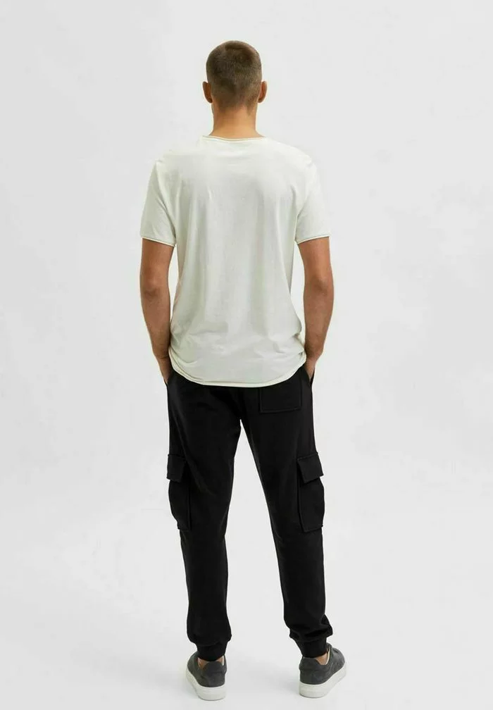 Selected Homme T-shirt Basique - Egret 3 Selected Homme T-shirt Basique - Egret – Image 3