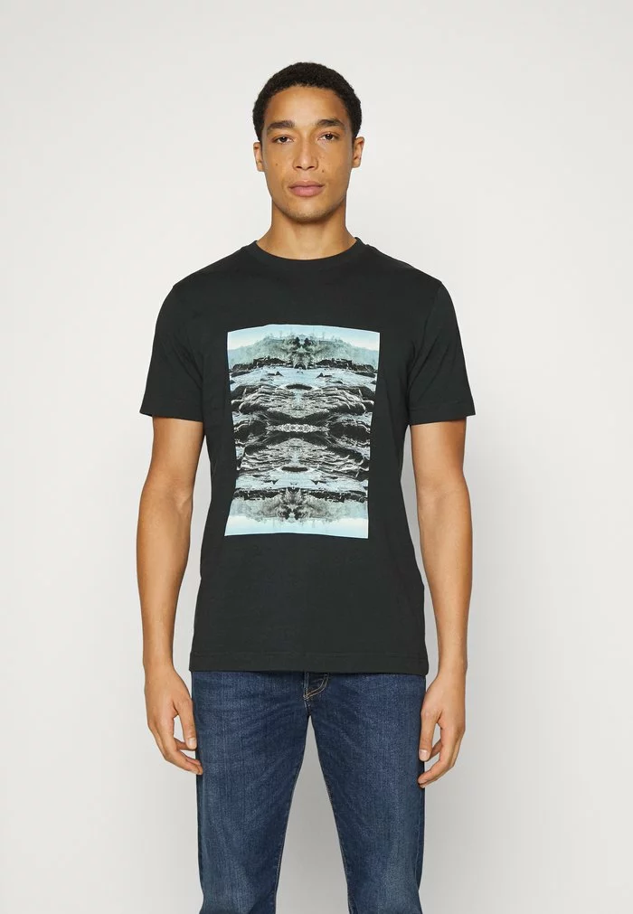 Selected Homme SLHMARIO O-NECK TEE - T-shirt Imprimé - Jet Black 1 Selected Homme SLHMARIO O-NECK TEE - T-shirt Imprimé - Jet Black