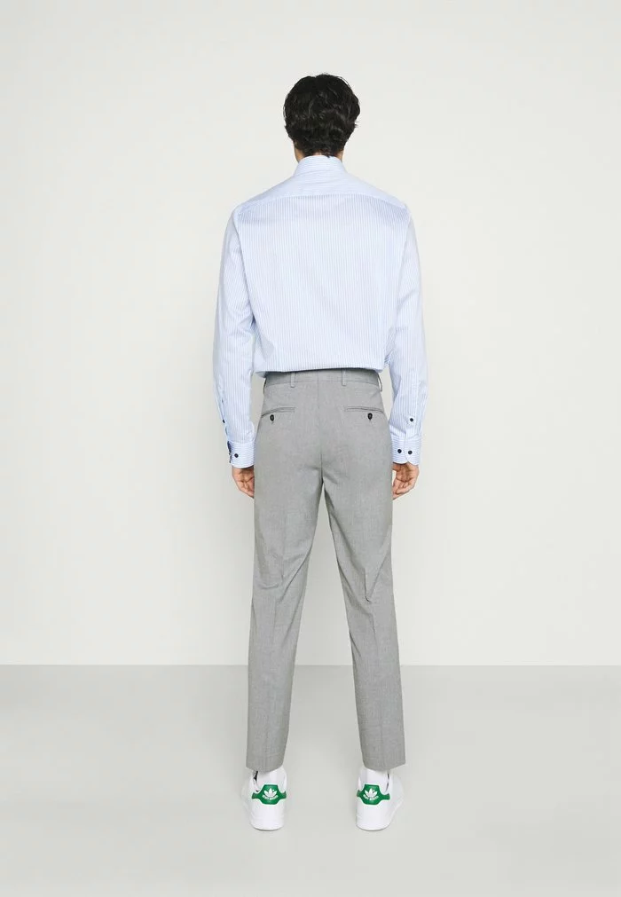 Selected Homme SLHSLIM MYLOLOGAN CROP SUIT - Costume - Light Grey Melange 6 Selected Homme SLHSLIM MYLOLOGAN CROP SUIT - Costume - Light Grey Melange – Image 6