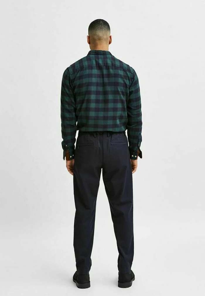 Selected Homme SLHSLIMTAPERED YORK - Chino - Dark Sapphire 3 Selected Homme SLHSLIMTAPERED YORK - Chino - Dark Sapphire – Image 3