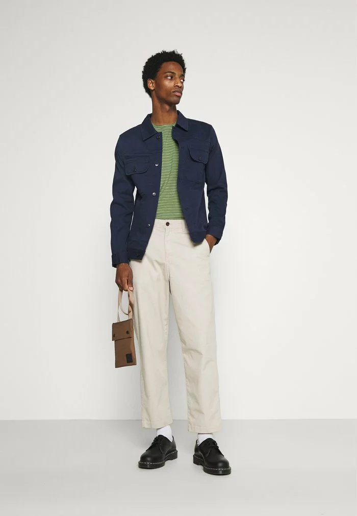 Selected Homme SLHJANGO JACKET - Veste Légère - Navy Blazer 2 Selected Homme SLHJANGO JACKET - Veste Légère - Navy Blazer – Image 2