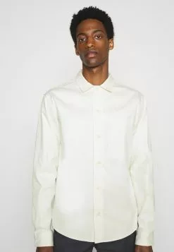 Selected Homme SLHLOOSETIVAN - Chemise Classique - Egret 12 Selected Homme SLHLOOSETIVAN - Chemise Classique - Egret -Selected Homme Soldes Boutique 864a4d7665574b6f89b3caac1a765b5c