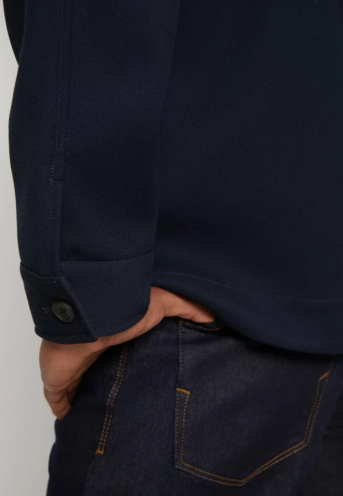 Selected Homme SLHSLIM BENJAMIN HYBRID - Veste Légère - Sky Captain 6 Selected Homme SLHSLIM BENJAMIN HYBRID - Veste Légère - Sky Captain – Image 6