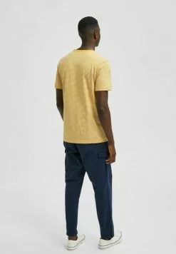 Selected Homme SLHNORMAN - T-shirt Imprimé - Golden Spice -Selected Homme Soldes Boutique 8a8cb9d23a7e4e7681e278ab26836f16