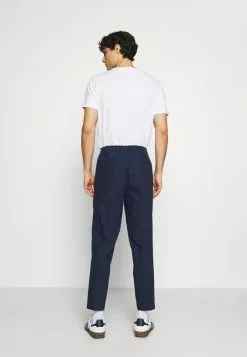 Selected Homme SLHSLIMTAPE MELVIN PANTS - Pantalon Classique - Dark Blue 8 Selected Homme SLHSLIMTAPE MELVIN PANTS - Pantalon Classique - Dark Blue -Selected Homme Soldes Boutique 8b5ee644822f48ee90eae26c64986ebb
