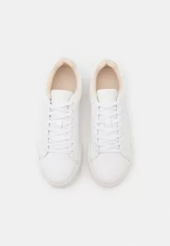 Selected Homme SLHDAVID CHUNKY TRAINER NOOS - Baskets Basses - White -Selected Homme Soldes Boutique 8bad588d00e04a1aa74eaba024277d29