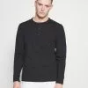 Selected Homme SLHBAKER SPLIT NECK TEE - T-shirt à Manches Longues - Black