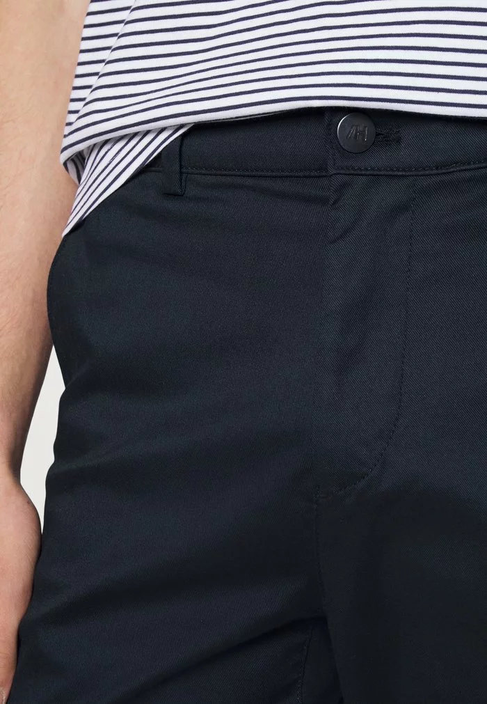 Selected Homme SLHLOOSE SALFORD FLEX PANTS - Chino - Black 5 Selected Homme SLHLOOSE SALFORD FLEX PANTS - Chino - Black – Image 5