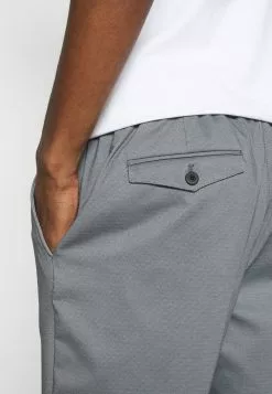 Selected Homme SLHPETE STRING CAMP - Short - Light Grey Melange 12 Selected Homme SLHPETE STRING CAMP - Short - Light Grey Melange -Selected Homme Soldes Boutique 9437a2eed1c644a598da5e4066bb3baf