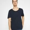 Selected Homme SLHWYATT O NECK TEE - T-shirt Basique - Navy Blazer